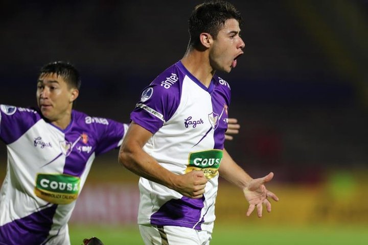 Locura goleadora en Uruguay; Progreso y Cerro CA salen mejor parados