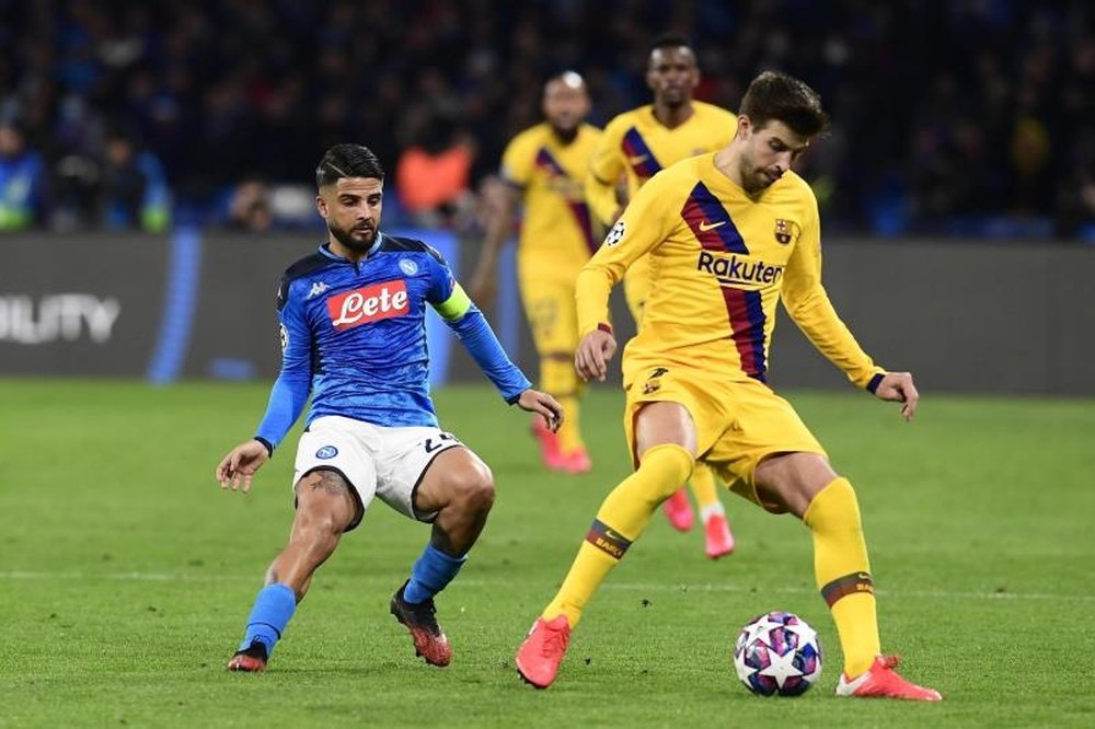 Piqué jogará no clássico do dia 1º de Março. EFE/EPA/CIRO FUSCO