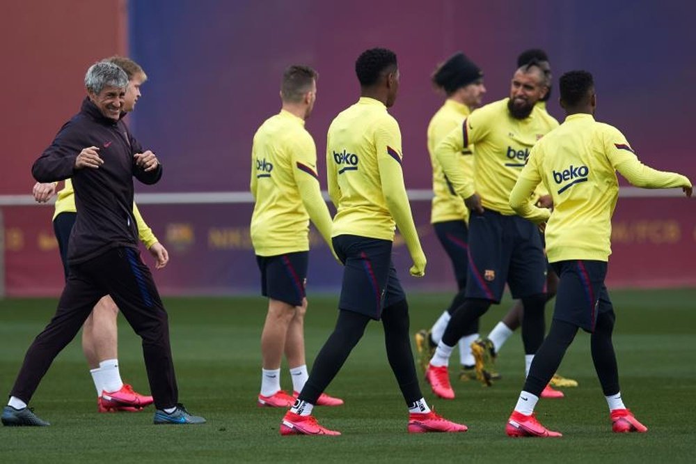 O Barça visita o Santiago Bernabéu no próximo domingo. EFE/Alejandro García/Archivo