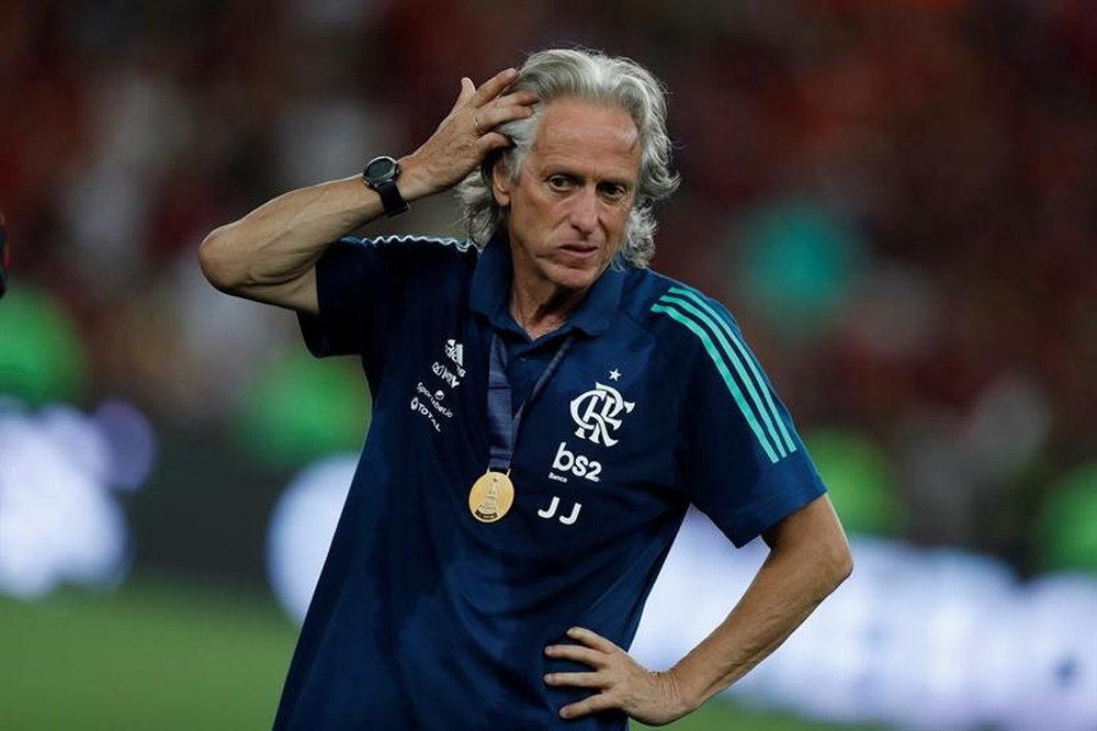 Saiba até quando vai o contrato de Jorge Jesus. EFE/Antonio Lacerda