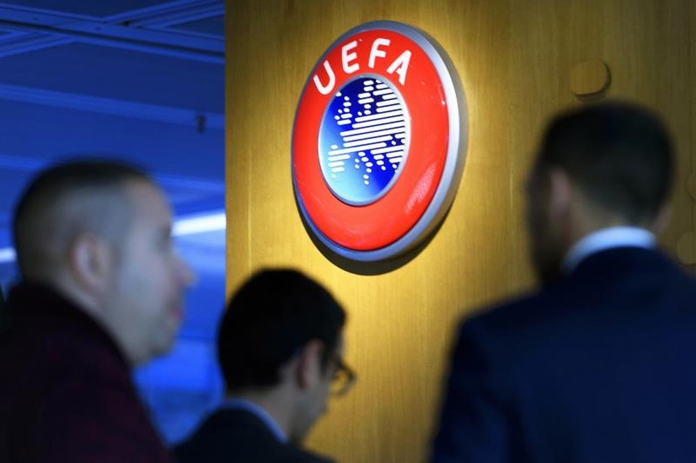 La UEFA tomó una decisión. EFE