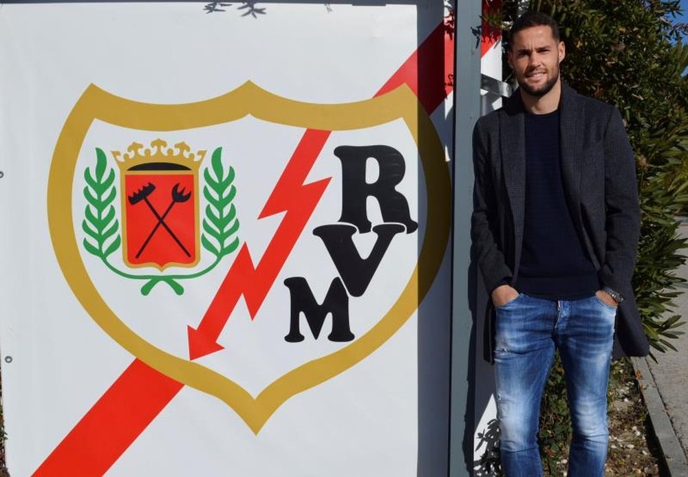 Mario Suárez aún no se ve colgando las botas. EFE