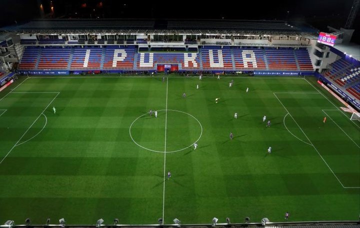 La historia, contra el Málaga... hasta la 98-99: el Eibar estaba peor ¡y se salvó! EFE