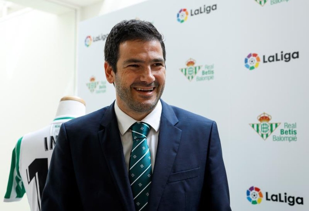 Ramón Alarcón analizó la situación financiera del Betis. EFE
