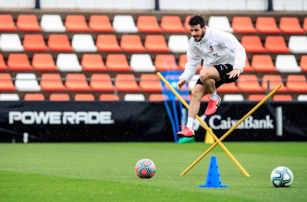El Valencia pronto podrá contar de nuevo con Piccini. EFE/LaLiga