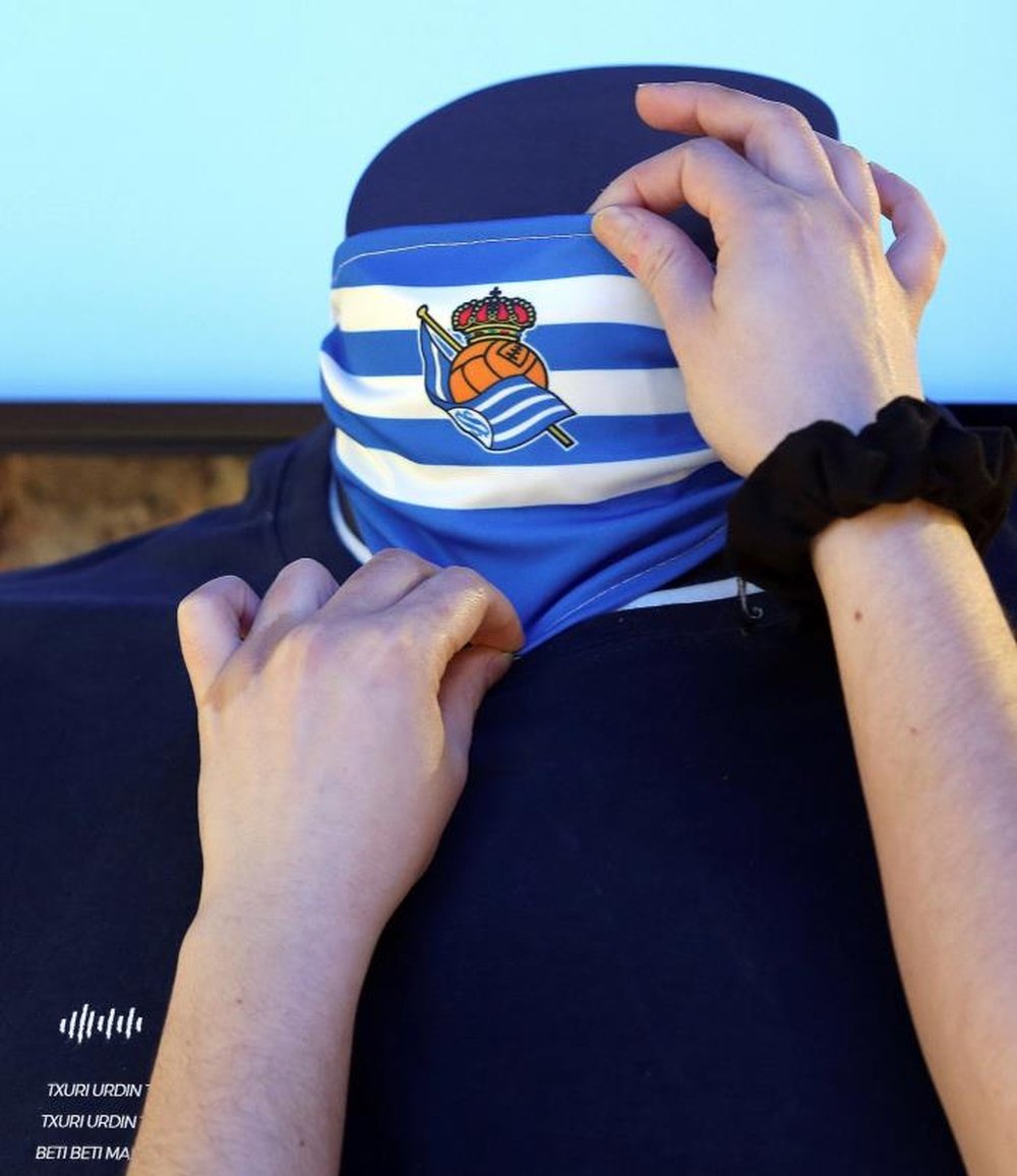 Le club basque met en vente des masques pendant la pandémie de Covid-19. AFP