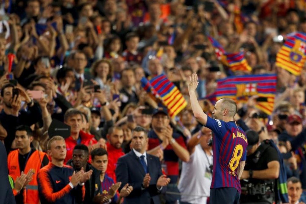 Deux ans de la dernière valse d'Iniesta avec le Barça. AFP