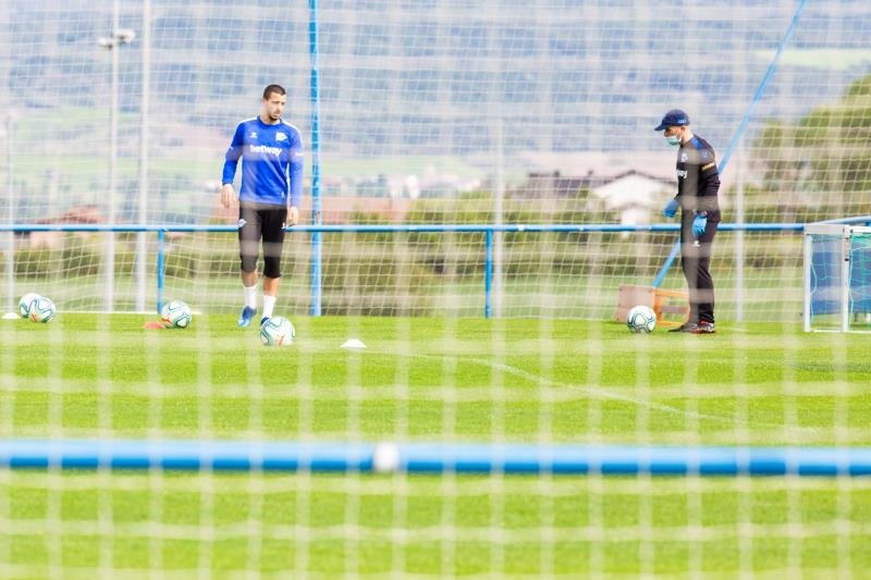 Keller y Abdallahi, dos más para Abelardo