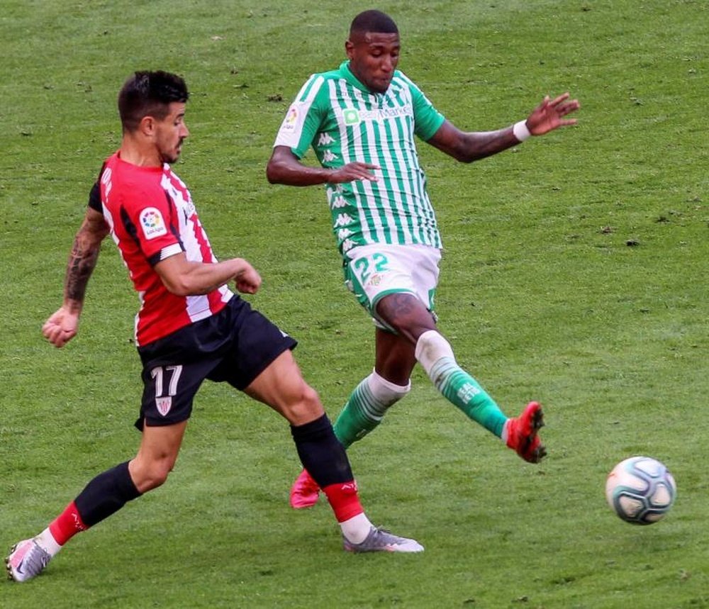 Emerson playing for Betis. EFE