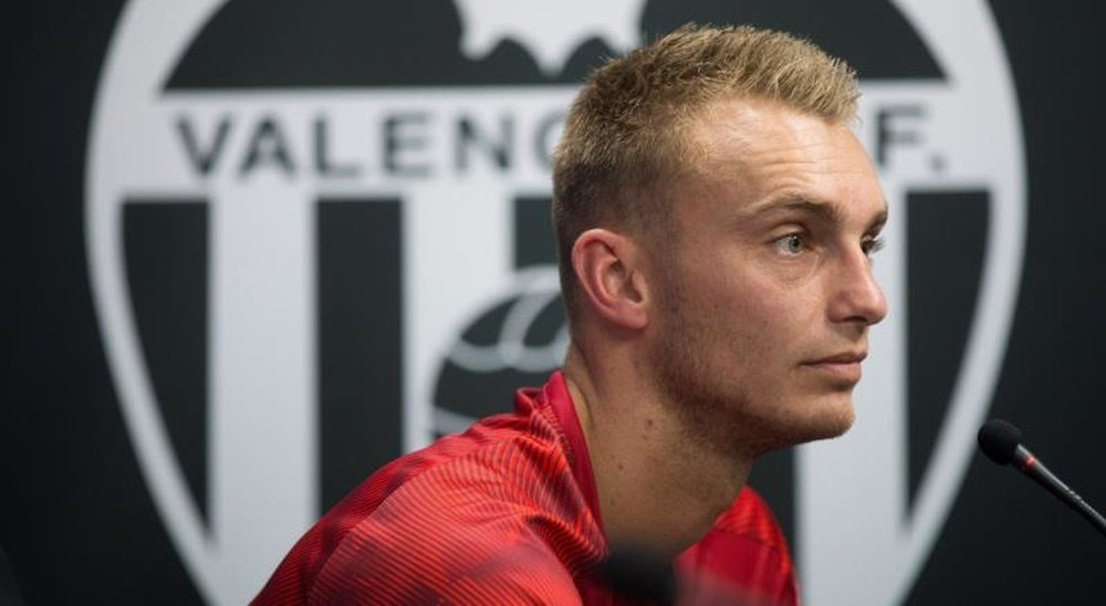 Cillessen could have an operation. EFE