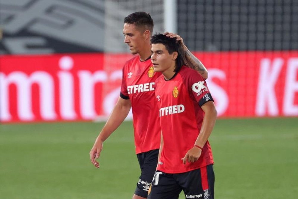 Tous derrière le jeune Luka Romero. EFE