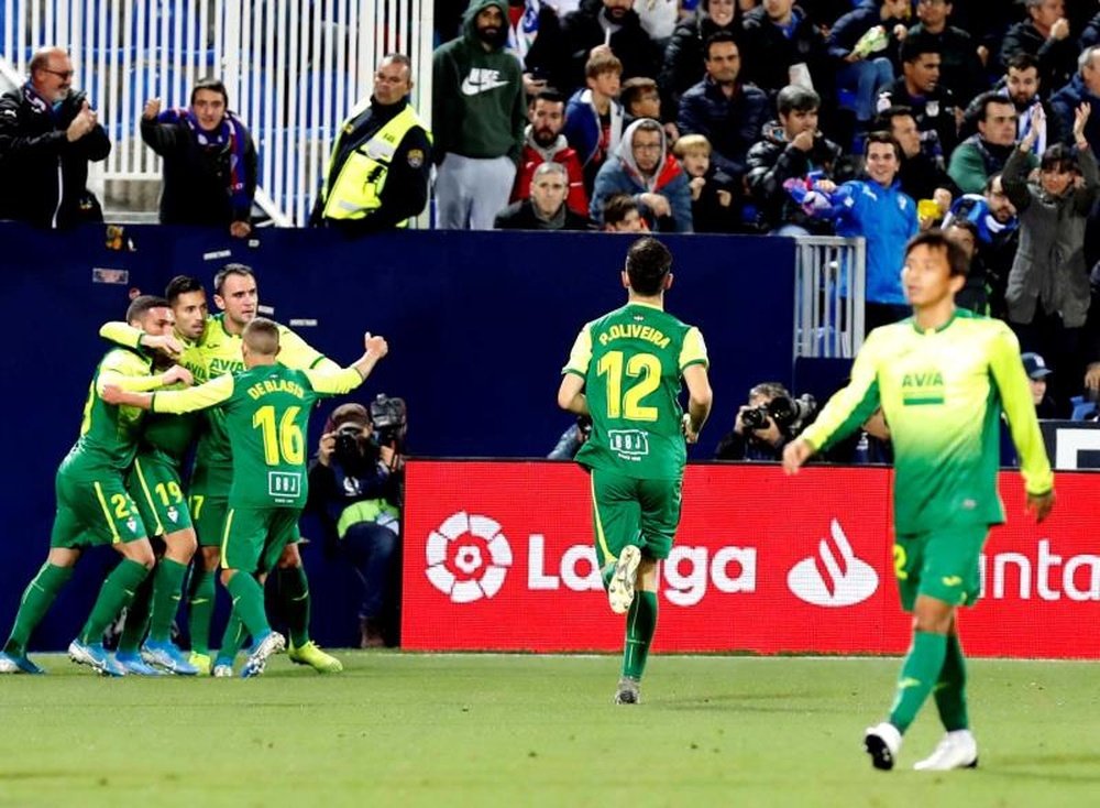 La plantilla del Eibar pasará los PCR este miércoles. EFE