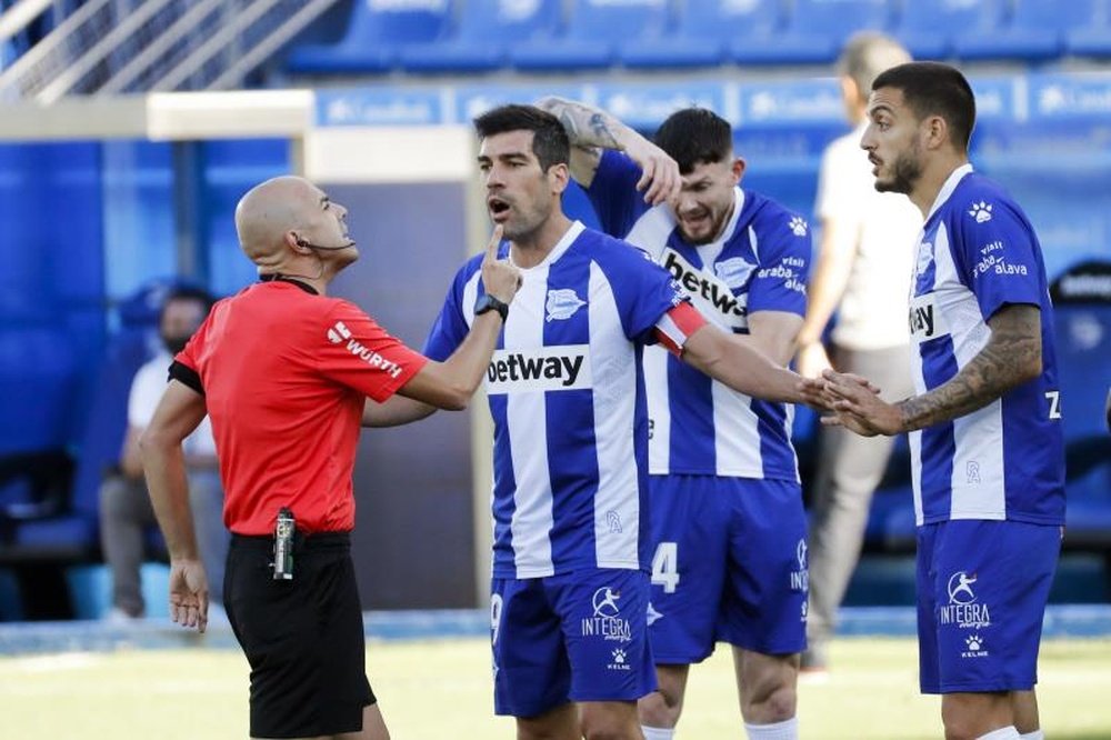 Manu García apuesta por seguir en la línea actual del Alavés. EFE/David Aguilar