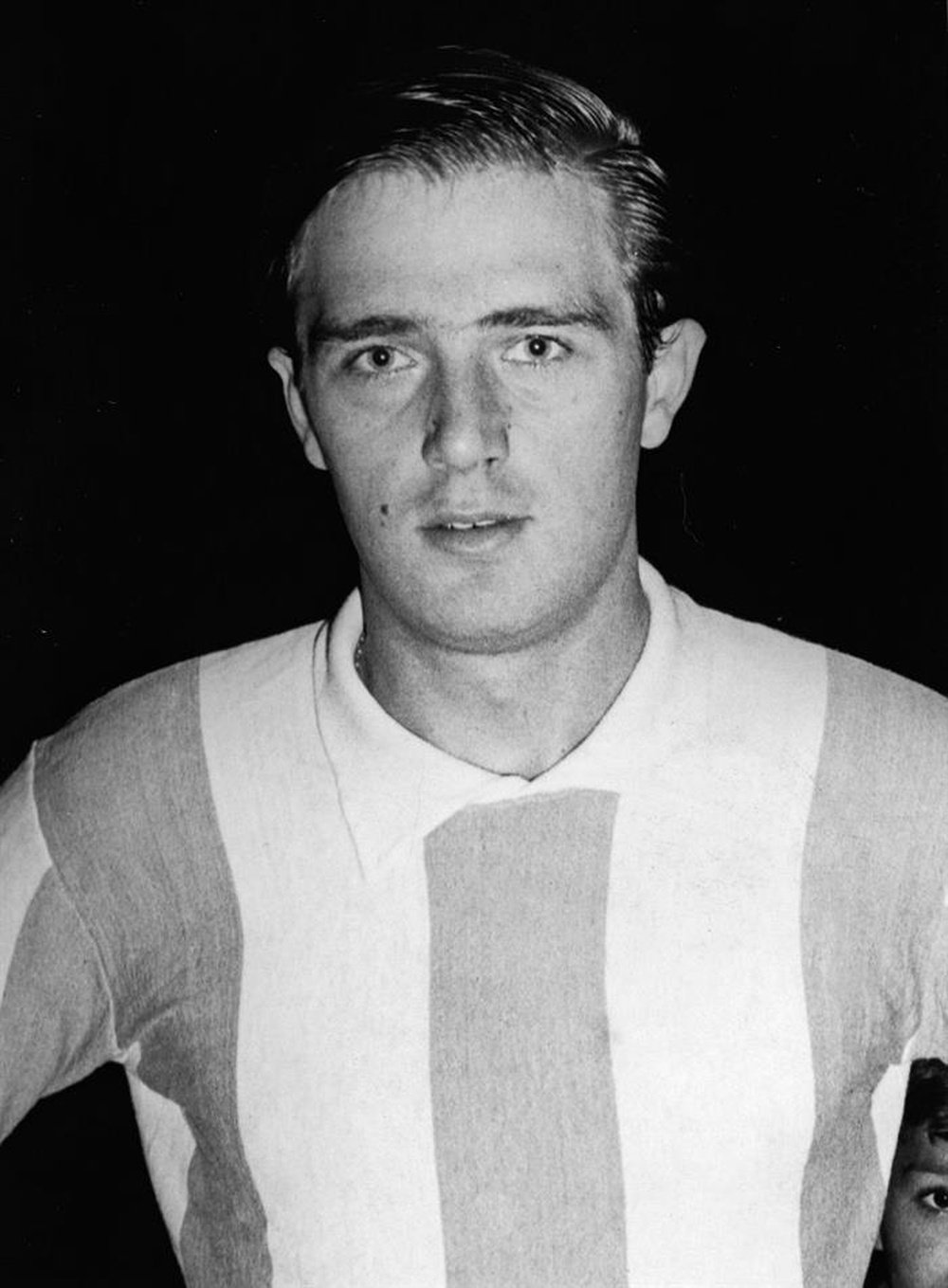 Así despidió el fútbol argentino a Silvio Marzolini. EFE