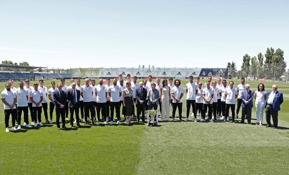 A Real Madrid player tests positive for COVID-19. EFE