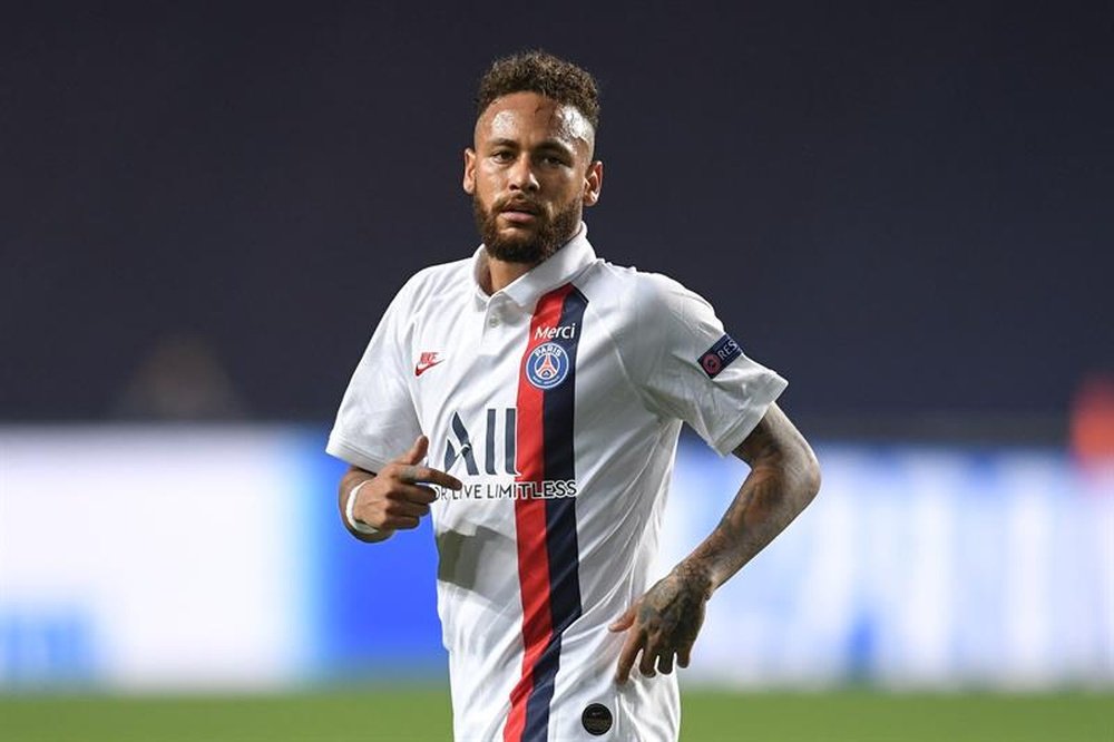 La estrecha relación entre Neymar y Ramos sería un punto a favor de los galos. EFE