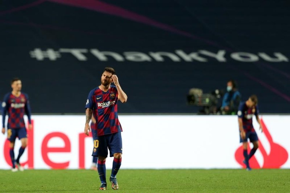 Rio Ferdinand conseille à Messi d'envisager un départ. EFE