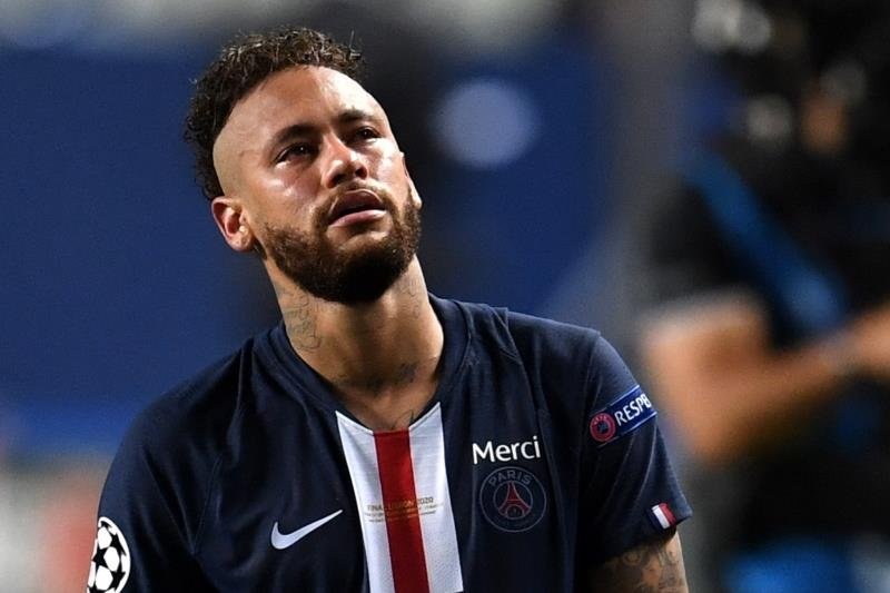 Neymar agrees Barcelona return, could trigger painful exit