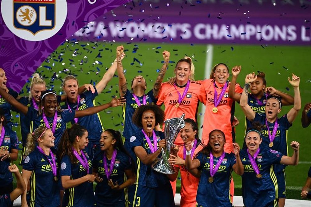 Lyon soma cinco conquistas seguidas da Champions Feminina. EFE/EPA/Gabriel Bouys / POOL
