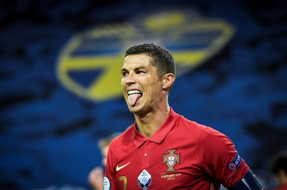 Cristiano Ronaldo solta o verbo. EFE