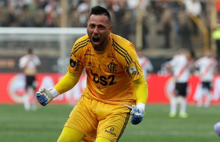 Diego Alves, one of the goalkeepers offered to Celta Vigo