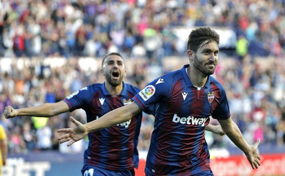 Levante do not want less than 25 million euros for Campana (R). EFE