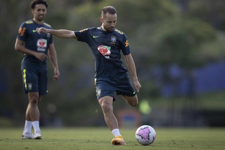 Éverton returns to Brazil... and to his favourite stadium