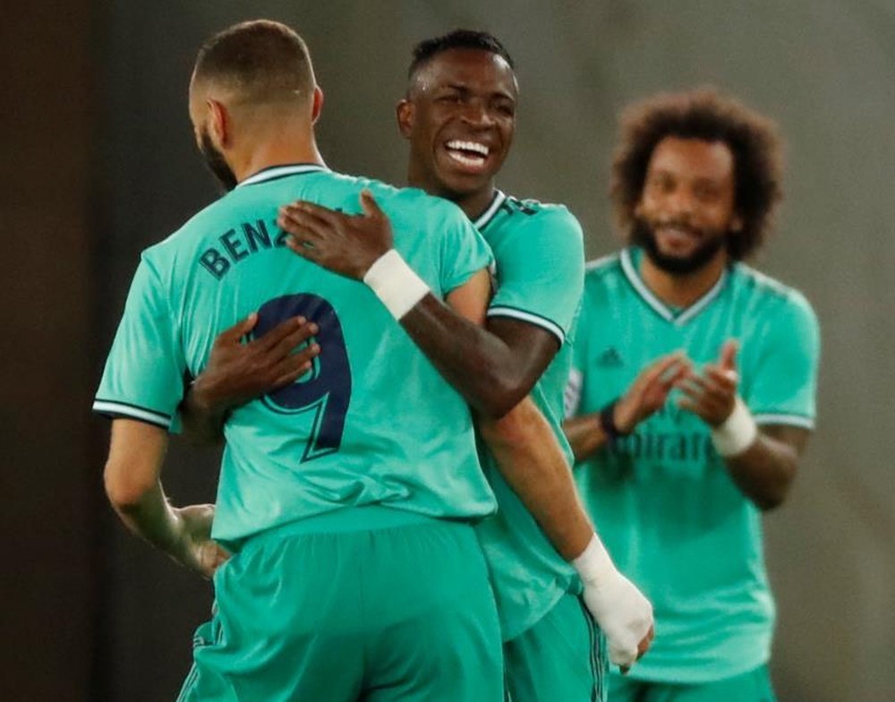 Benzema-Vinicius: uma dupla que vai encantando a Europa. AFP