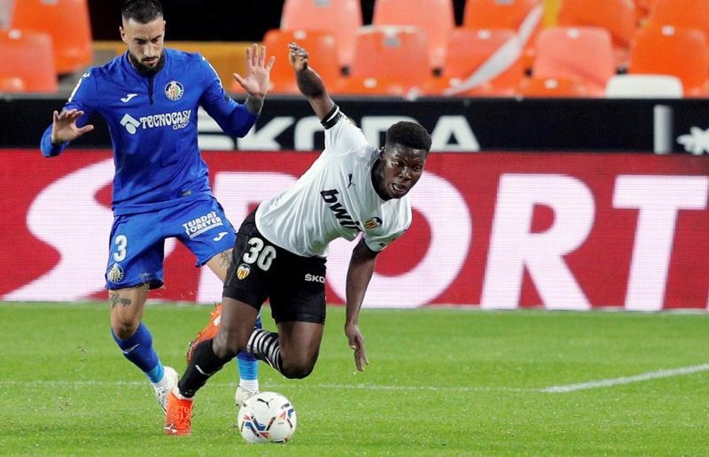 Gran rendimiento de Yunus Musah con el Valencia. EFE/Kai Försterling