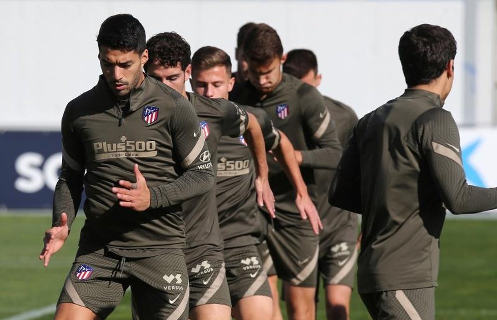 Luis Suarez will be tested once again. EFE