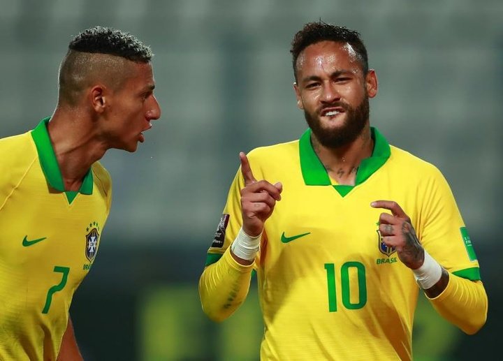 Seleção Brasileira e lesão de Neymar incomodam o PSG