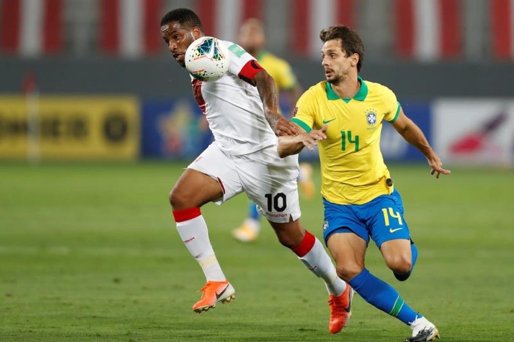 Com lesão de Thiago Silva, Rodrigo Caio é convocado para à Seleção. AFP