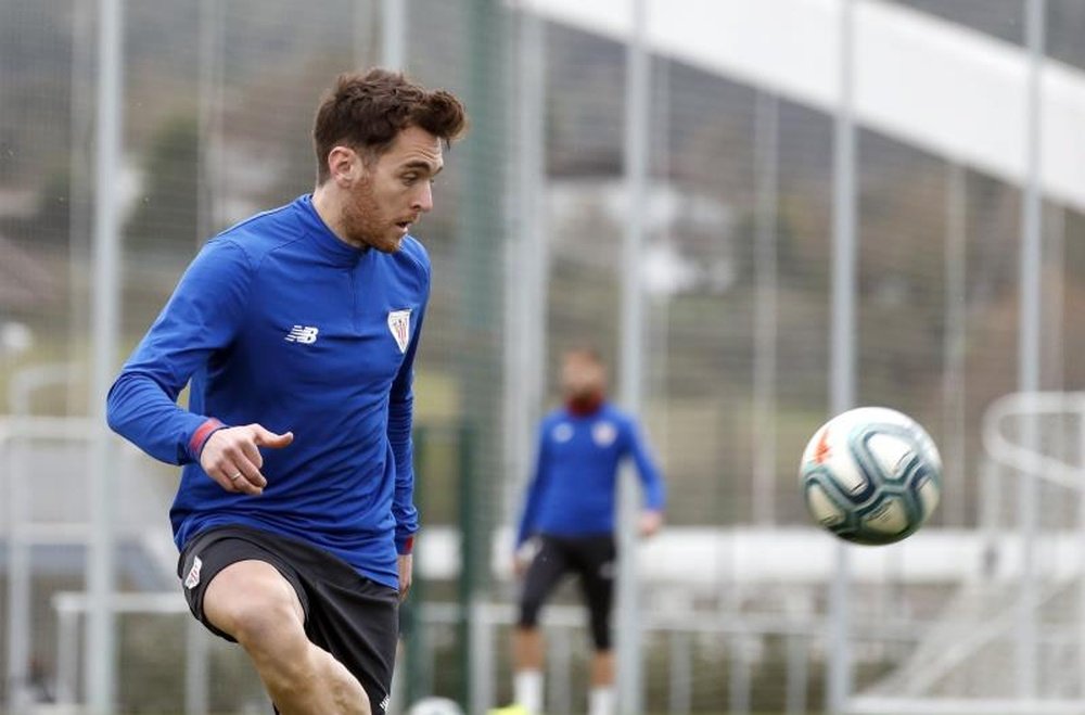 Sporting are not yet mathematically staying in the Segunda division. EFE