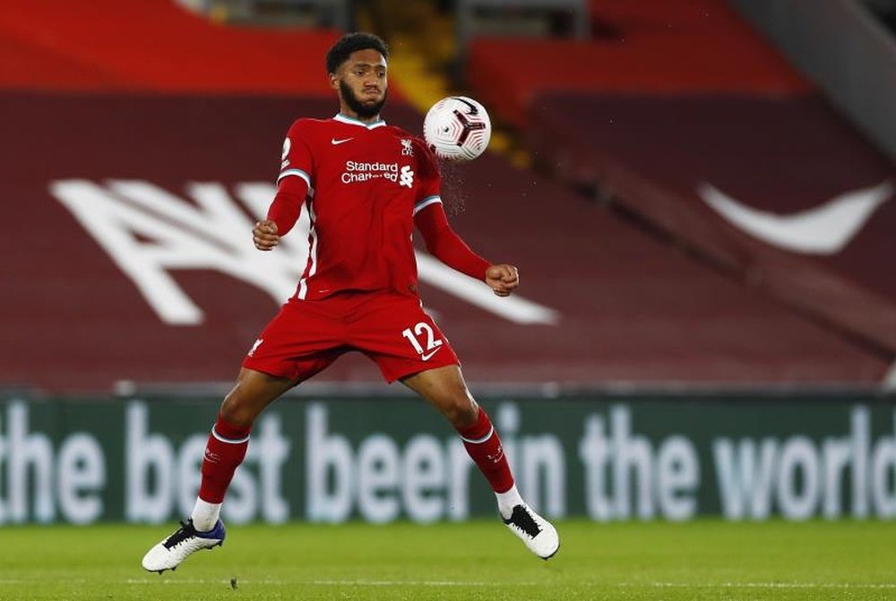 Joe Gomez pode ser novo problema grave para o Liverpool. EFE/EPA/Jason Cairndruff /Arquivo