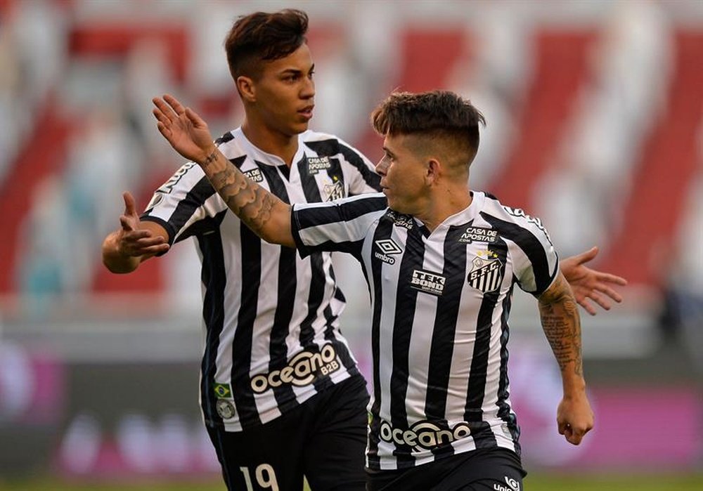 Soteldo é um dos destaques do Santos na temporada. EFE/Rodrigo Buendía
