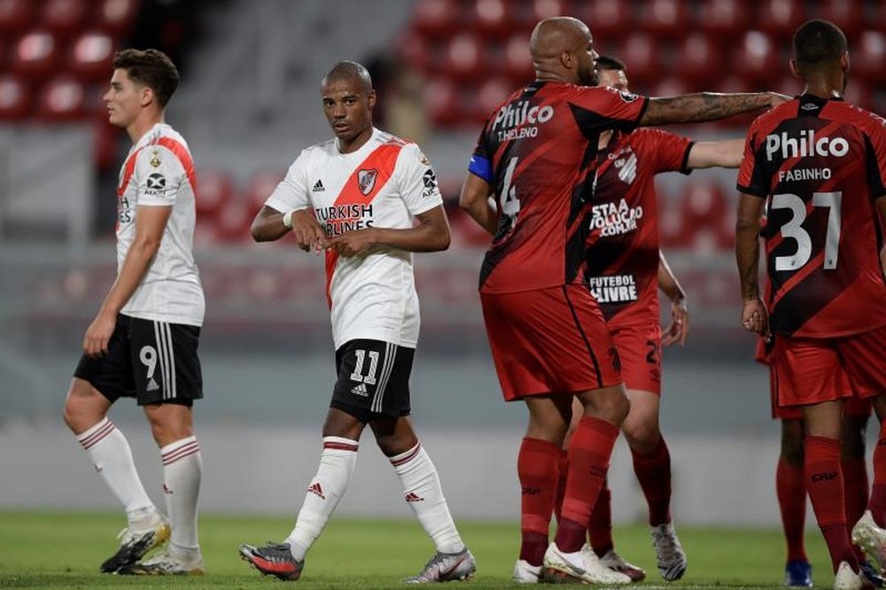 Nicolás de la Cruz (c) podría llegar al partido contra Atlético Mineiro. EFE/Archivo