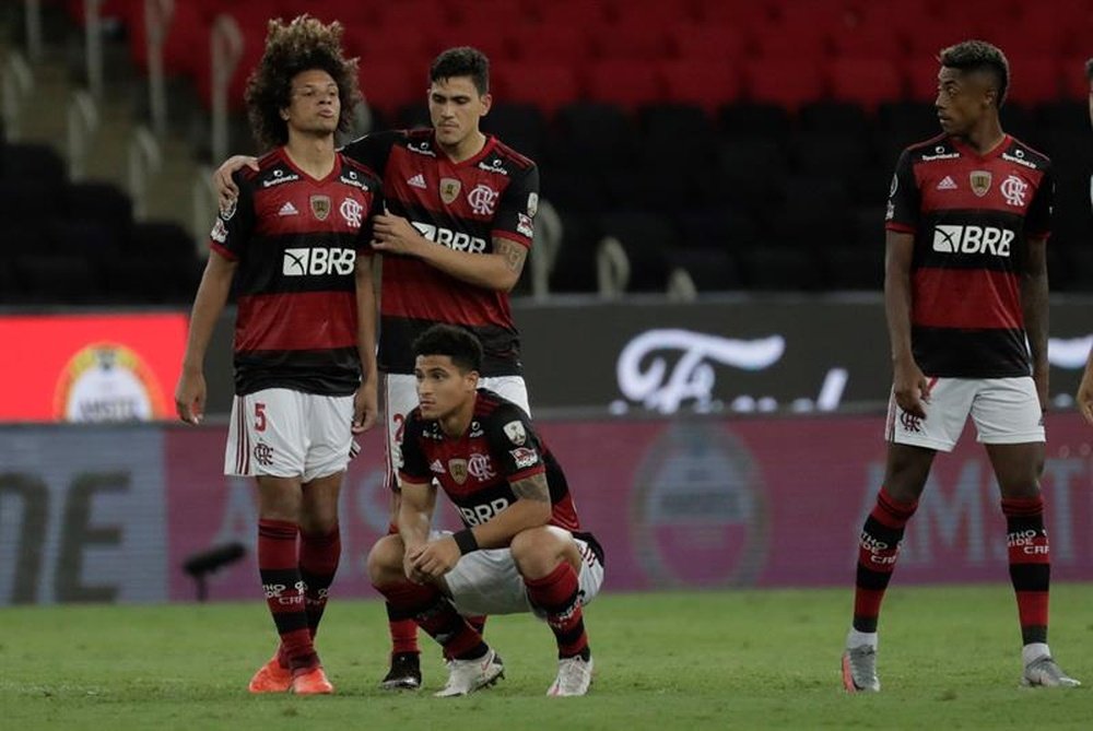 Flamengo foi eliminado pelo Racing nos pênaltis. EFE/Antonio Lacerda