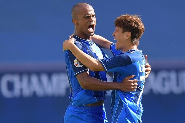Negao pone al Ulsan Hyundai en semifinales de la Champions de Asia