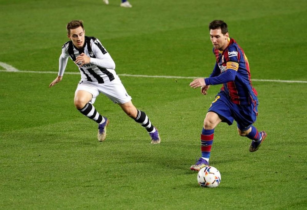 De Frutos, junto a Messi, suena para volver al Madrid. EFE