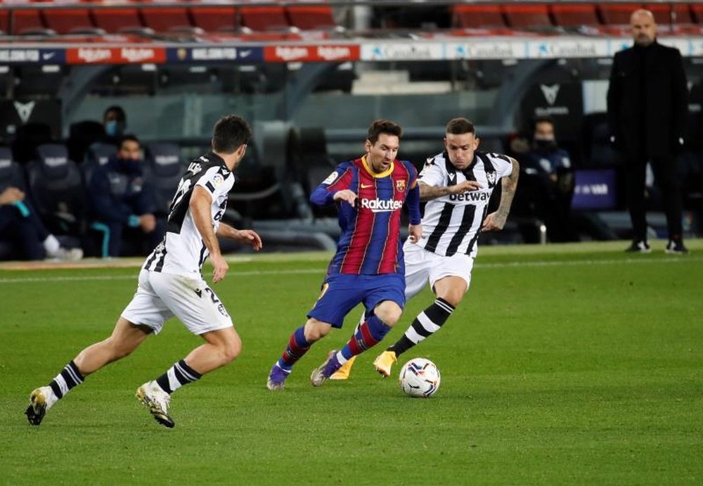 Messi salva o Barcelona mais uma vez. AFP