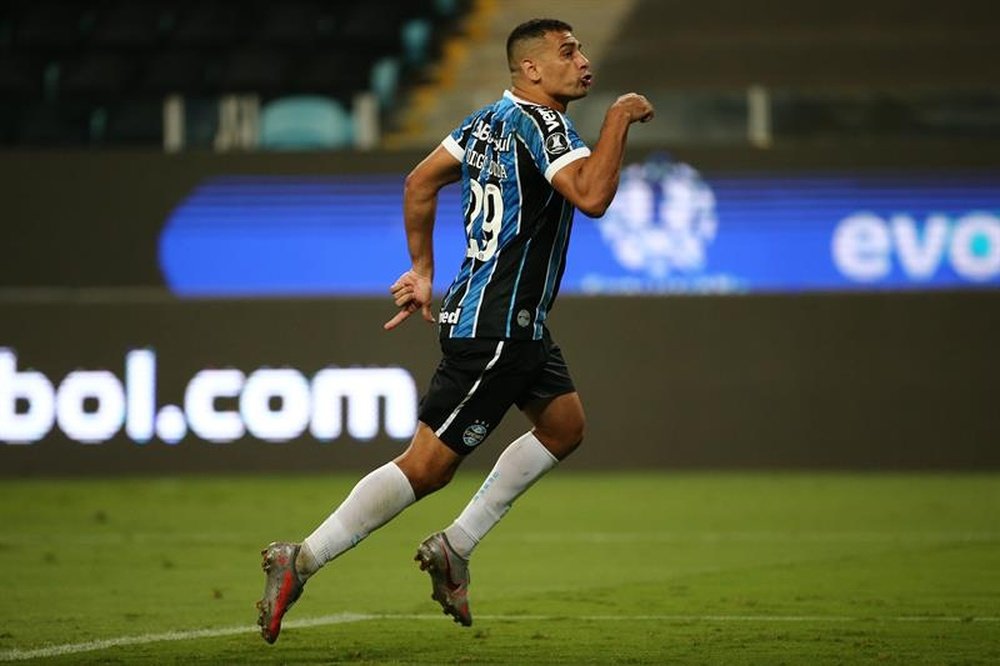 Diego Souza fez o gol do Grêmio contra o Independiente del Valle. EFE/DIEGO VARA/Arquivo