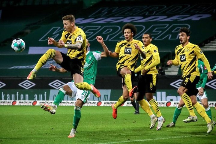 Reus rescata al Borussia y firma la primera de Terzic