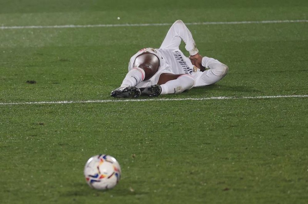 Rodrygo sofreu problema muscular na coxa direita. EFE/JuanJo Martín