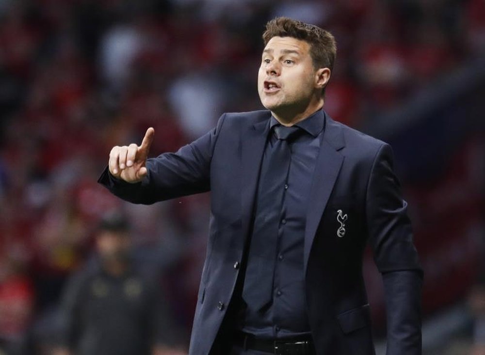 Pochettino quiere reunirse con Dele Alli y Lloris, pero el Tottenham no lo permitira. EFE