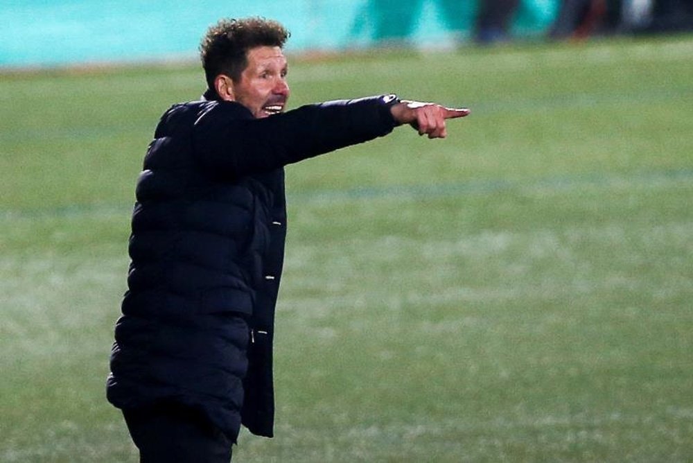 Diego Pablo Simeone spoke to the press. EFE