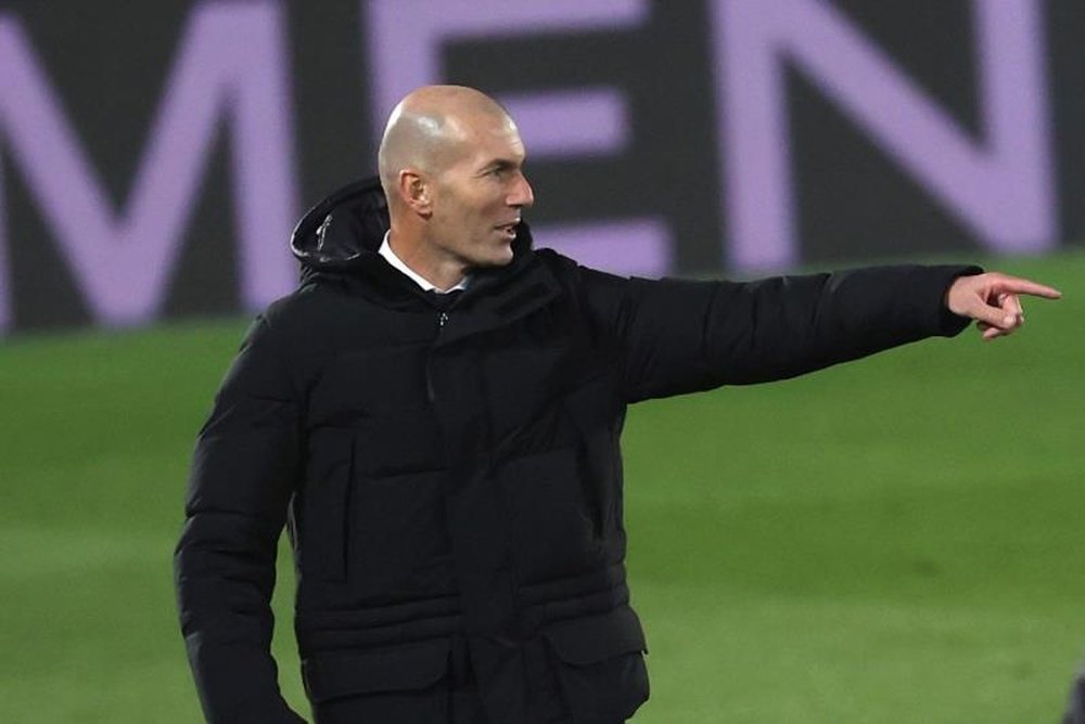 O dia em que os jogadores pediram para Zidane parar de fazer tantas alterações. EFE/Juanjo Martín