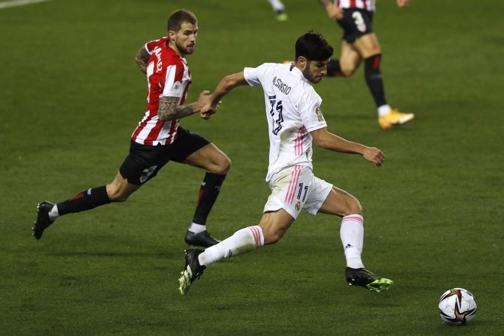 Inigo Martinez sera sûrement présent face à l'Atlético. EFE/Jorge Zapata