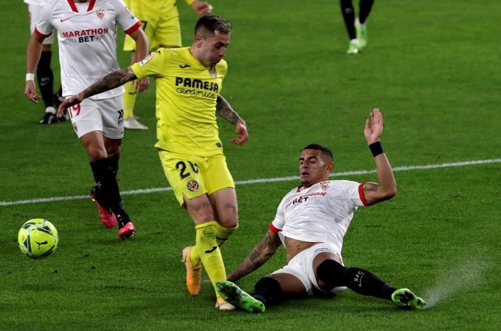 El Villarreal busca una salida a Rubén Peña y sueña con Ander Capa