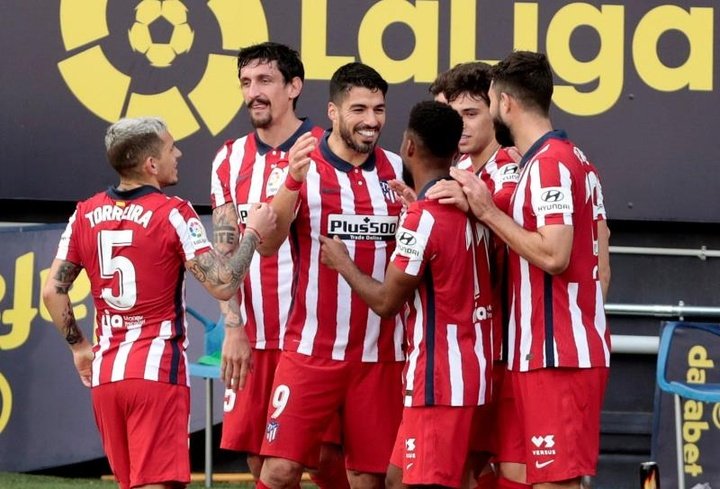 Atlético de Madrid confirma mais dois jogadores com Covid-19