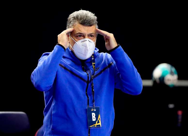 El Barça afronta mañana (20:45 horas) en la pista del Telekom Veszprem una dura prueba ante otro de los candidatos al título de la Liga de Campeones 2020-2021. EFE/EPA/FRIEDEMANN VOGEL/Archivo